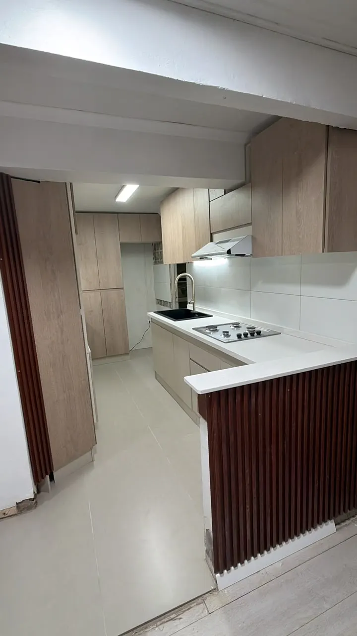 Cocina con listones de madera, Viña del Mar